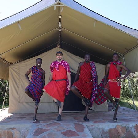 Отель Leruk Maasai Mara Camp Sekenani Экстерьер фото