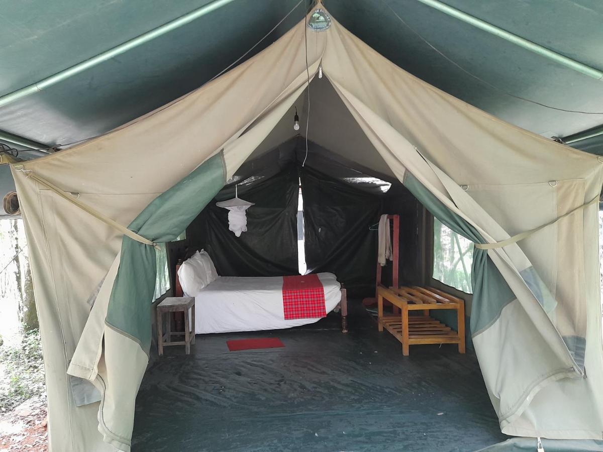 Отель Leruk Maasai Mara Camp Sekenani Экстерьер фото