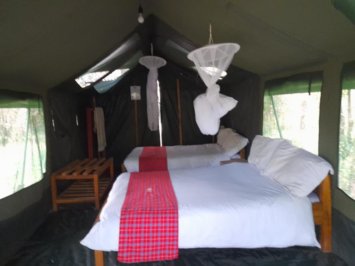 Отель Leruk Maasai Mara Camp Sekenani Экстерьер фото